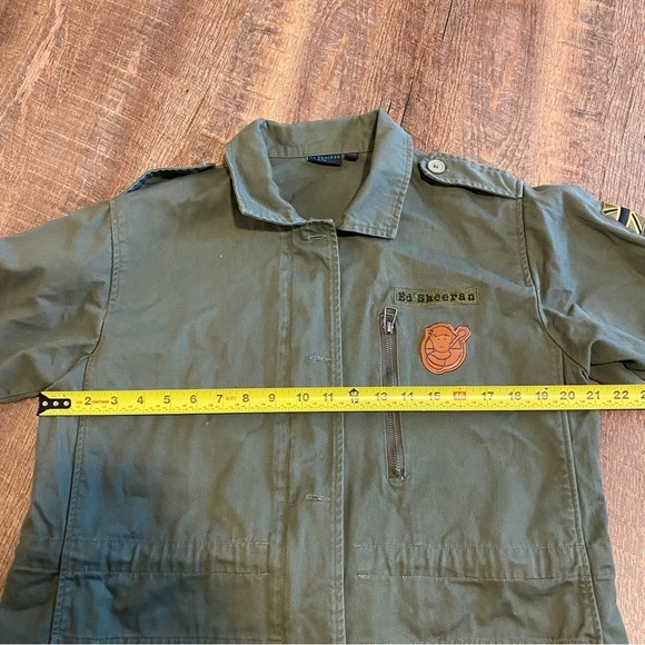 Ed Sheeran 2017 Divide Tour Military Jacket Size Medium - Picture 8 of 13